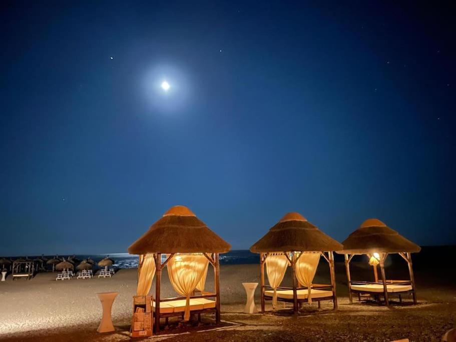 Apartamento Con Vistas Al Mar En Playa Granada 莫特里尔 外观 照片
